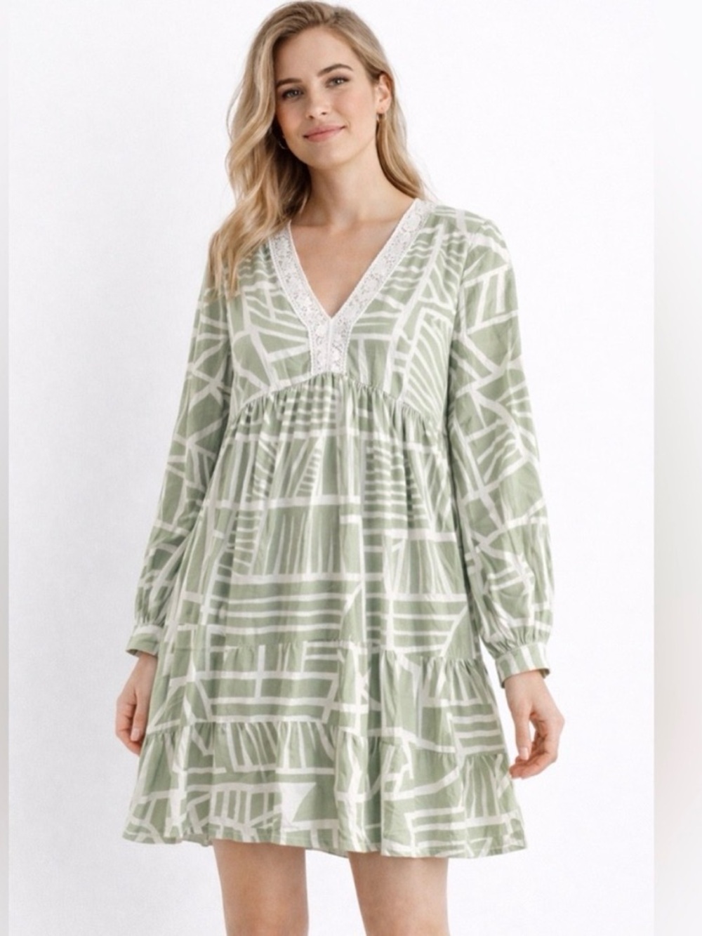 1st pic to see on Black and White Geometric V-Neck dress